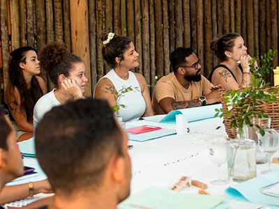 Deborah Almeida Consultoria & Treinamento